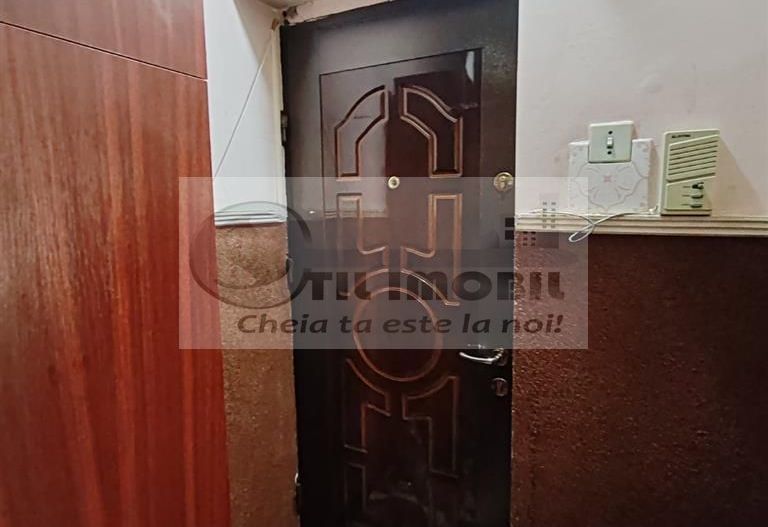 Apartament 3 camere,73mp, SD, PODU ROS - Poză 1