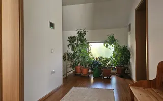 Casă individuala cu 5 camere, 270 mp, Tractorul - Coresi - Poză 18