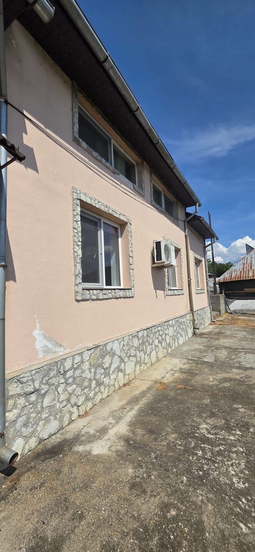 Pensiune cu acces direct la Dunare si teren de peste 6.000 mp, Berzasca - Poză 12