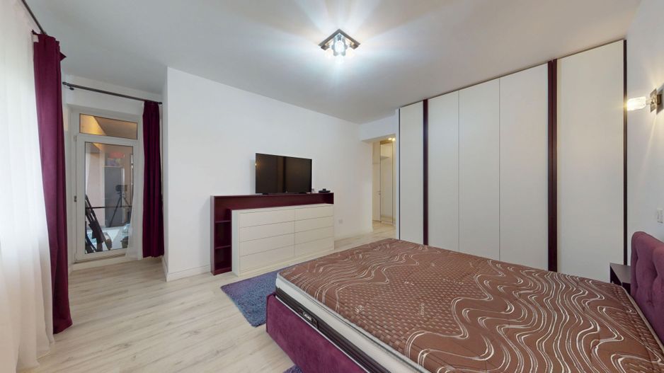 Apartament cu 4 camere de vânzare în Unirii, Bucuresti - Poză 21