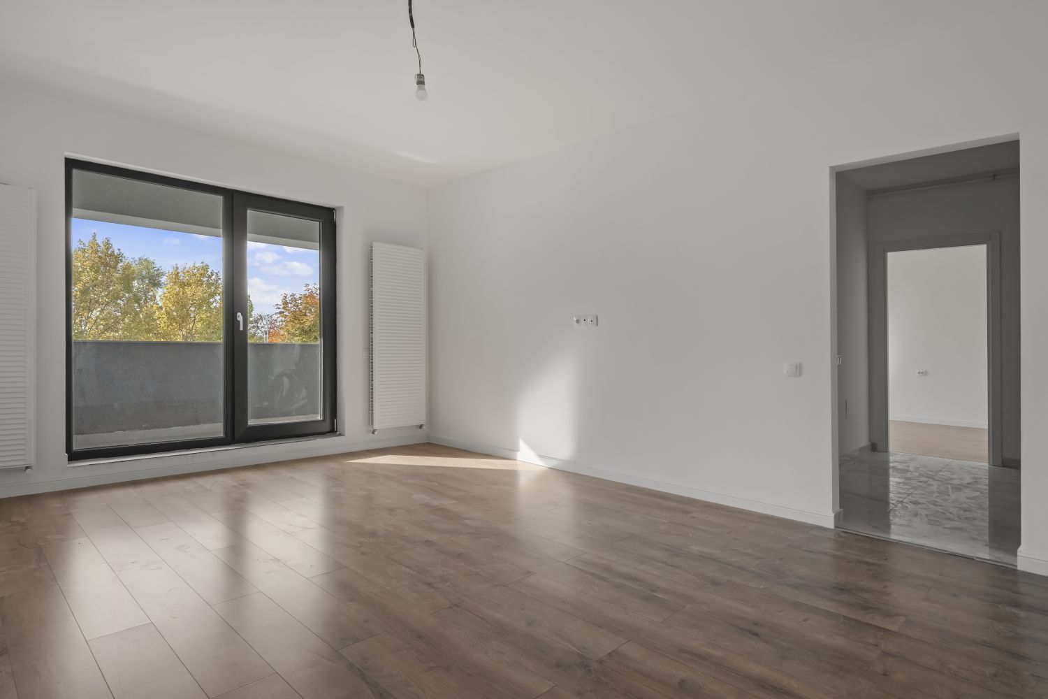 Metrou Preciziei -2 camere, finisat complet, SE ACCEPTA CREDIT, Comision 0% - Poză 3