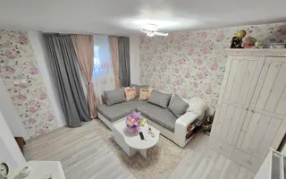 Casa 7 camere 3 bai 2 intrari Zona Garii - Poză 26