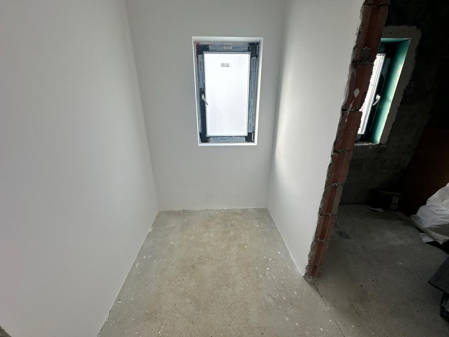 CASA INDIVIDUALA BRAGADIRU, TOATE UTILITATILE, CURTE 270 MP, COMIS 0% - Poză 7