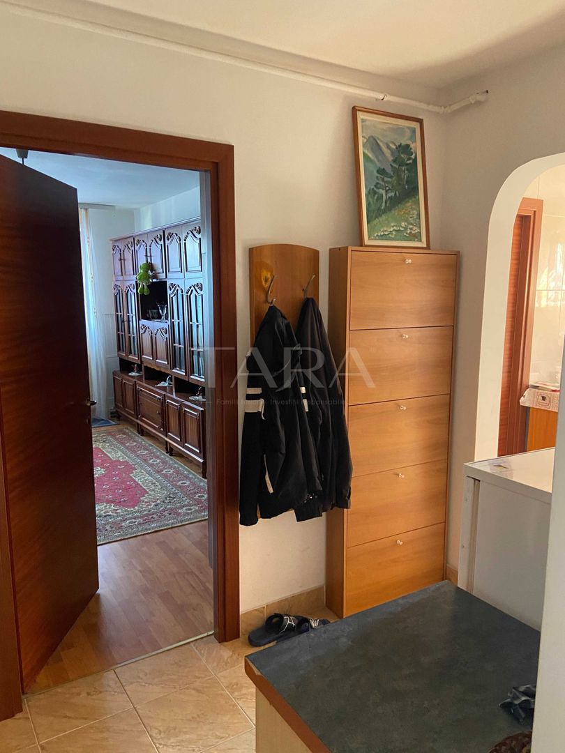 Apartament 2 camere decomandat în Grigorescu, etaj intermediar. - Poză 8