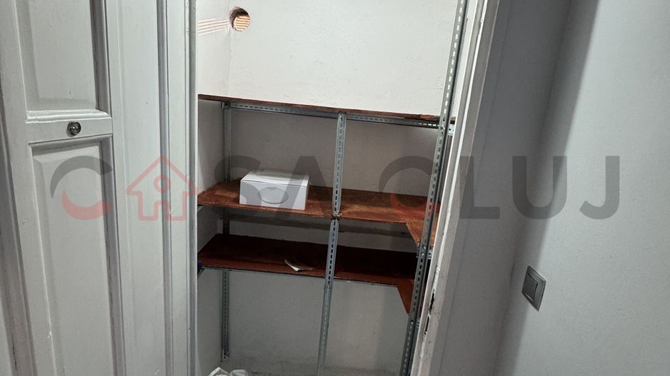 Casă cu curte comună, Zona Sala Sporturilor! - Poză 12