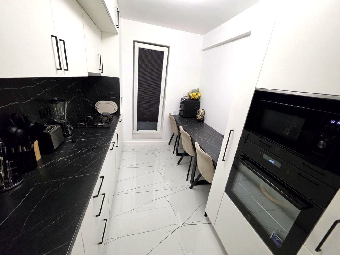 2 CAMERE - 65MP, FINISAJE PREMIUM, MOBILAT, PARCARE INCLUSA, COMIS 0% - Poză 2
