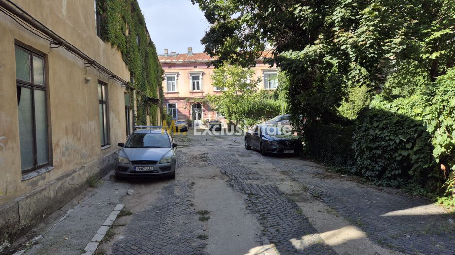 Apartament cu potențial situat pe strada Amzei. - Poză 16