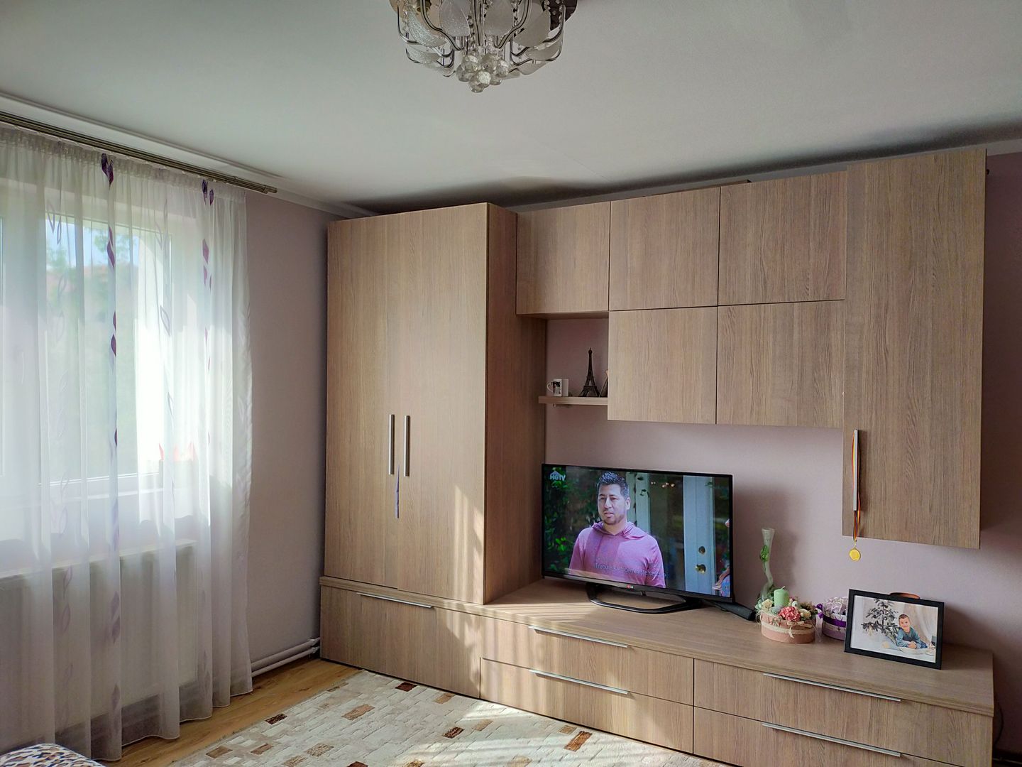 Casa cu 3 apartamente în Dumbravita aproape de pădure - Poză 8