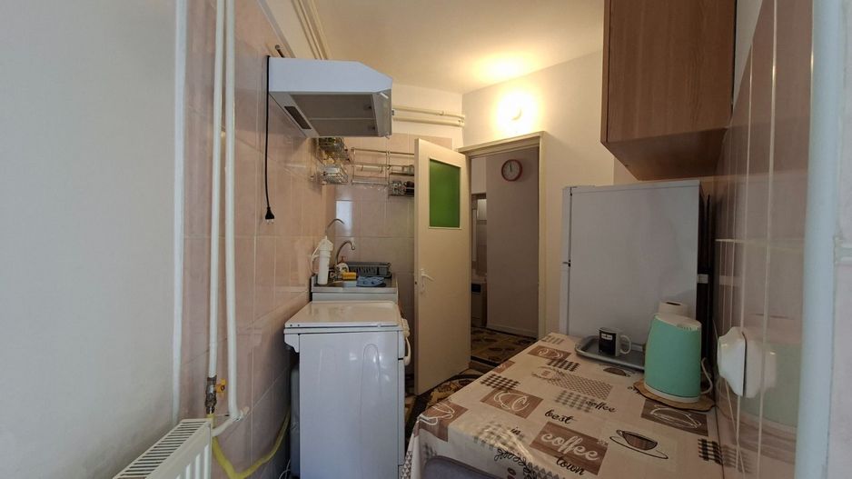 De inchiriat apartament cu o camera, etaj 1, Faleza, 285 euro - Poză 10