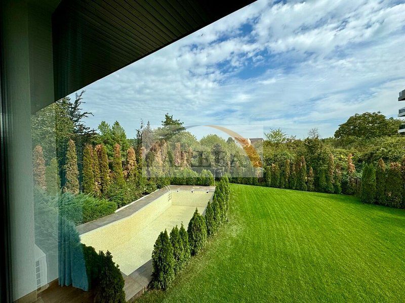 Vila lux de vanzare in cel mai dorit complex din Erou Iancu Nicolae-locatie rara - Poză 15