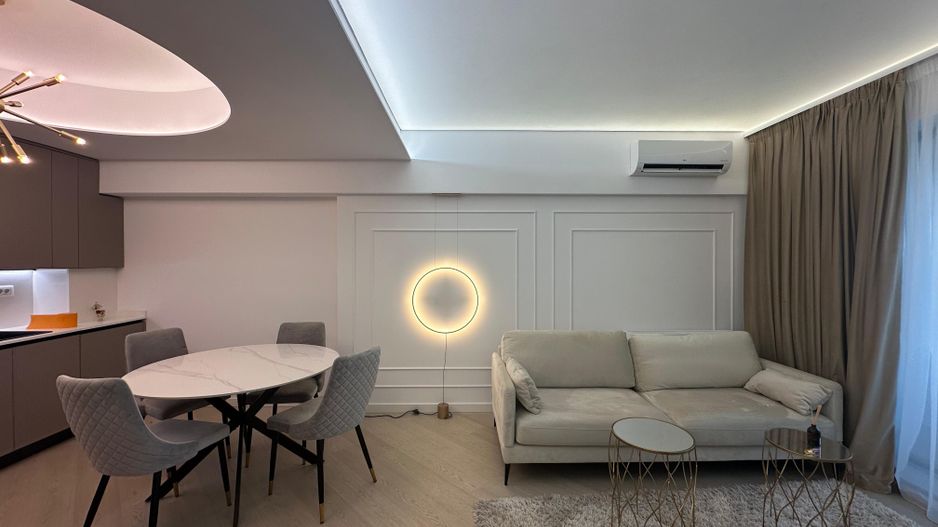 Apartament de vânzare în Cortina North – mobilat, utilat, cu loc de parcare - Poză 1