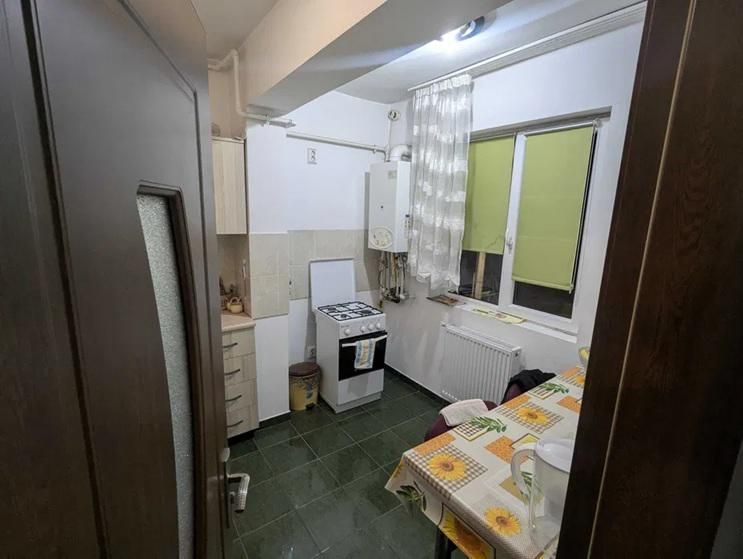 GARSONIERA APARATORII PATRIEI, PET-FRIENDLY, CENTRALA PROPRIE, MOBILAT - Poză 7