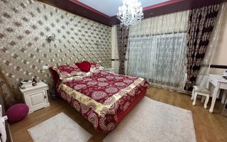 Casă premium cu panouri solare, stație EV, anexă locuibilă și grădină - Poză 7