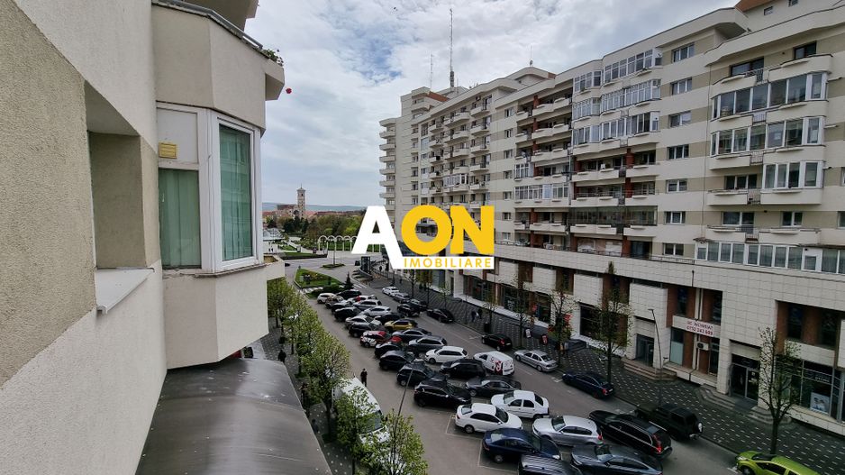 Apartament cu 2 Camere, Decomandat, Zona Parc Cetate - Poză 7