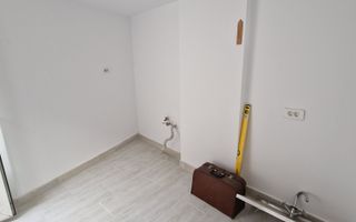 Studio 15 m², situat in vila (acces separat), metrou Tineretului - Poză 2