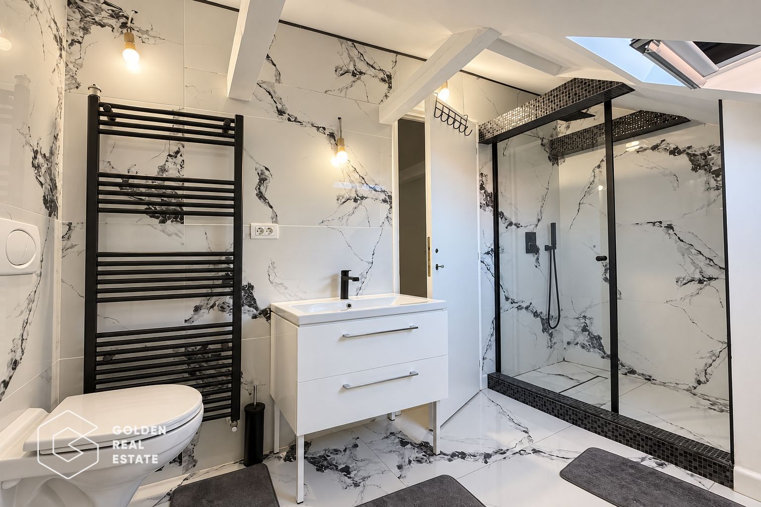 Casa individuala cu garaj si teren 556 mp, str Desseanu - Poză 13
