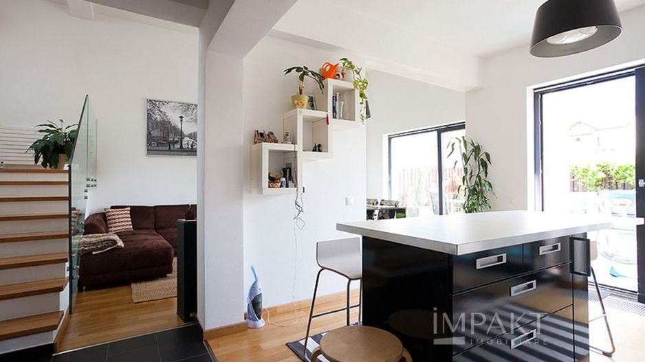 Vila deosebită, în cartierul Zorilor, superfinisată, ideală pentru locuință ! - Poză 9