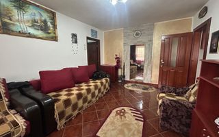 **Apartament 2 camere semidecomandat – Zona de Sus** - Poză 1