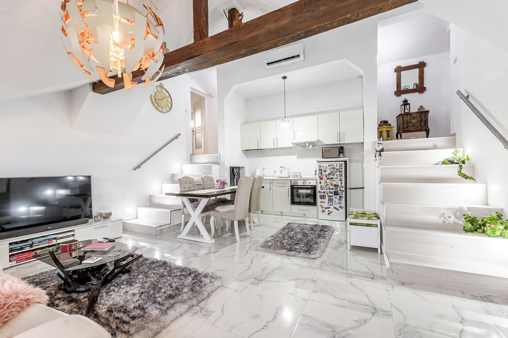 Apartament tip Samantha cu 3 camere în Bujac - Poză 8