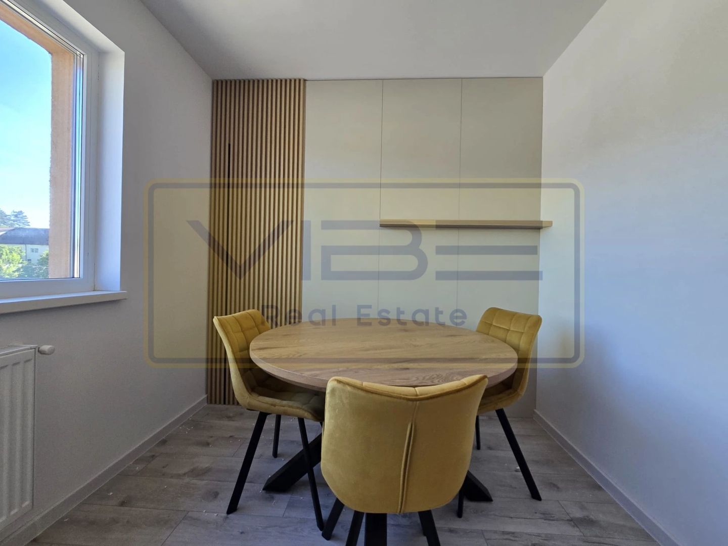 Poitiers Tower -Prima inchiriere - 2 camere + dressing  - mobilat modern - Poză 3