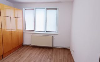Apartament cu 2 camere decomandate, in cartierul Astra-Mercur - Poză 6