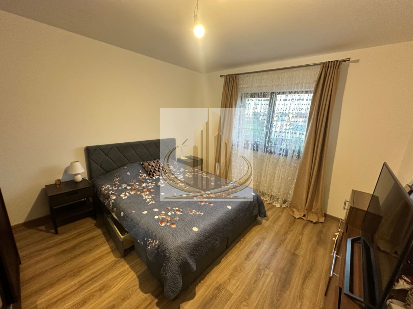 Duplex Dumbrăvița 5 camere 300 mp teren - Poză 8
