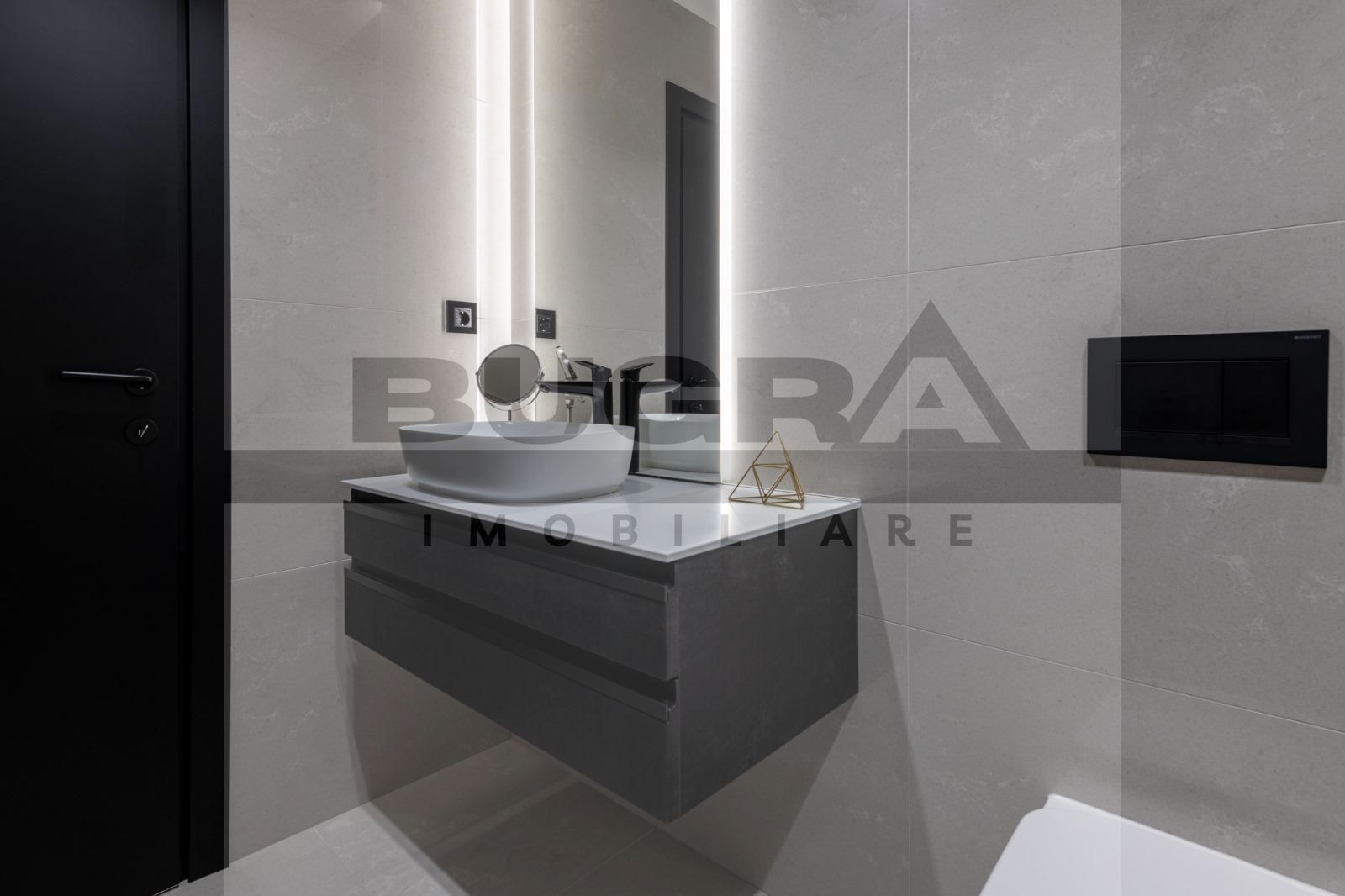 Apartament ultrafinisat la cheie, zona centrala - Poză 19