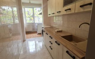 Apartament spațios de vânzare – 2 camere (extins la 3) – Cartier Pajura, Bucu - Poză 15