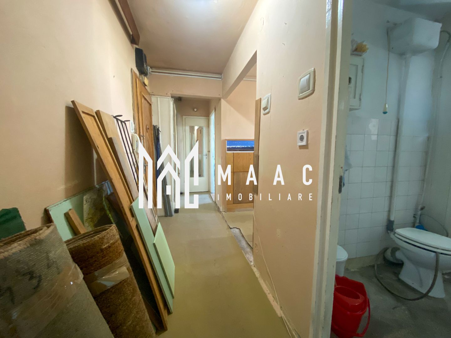 Apartament 2 camere | Decomandat | Balcon | Vasile Aaron - Poză 2
