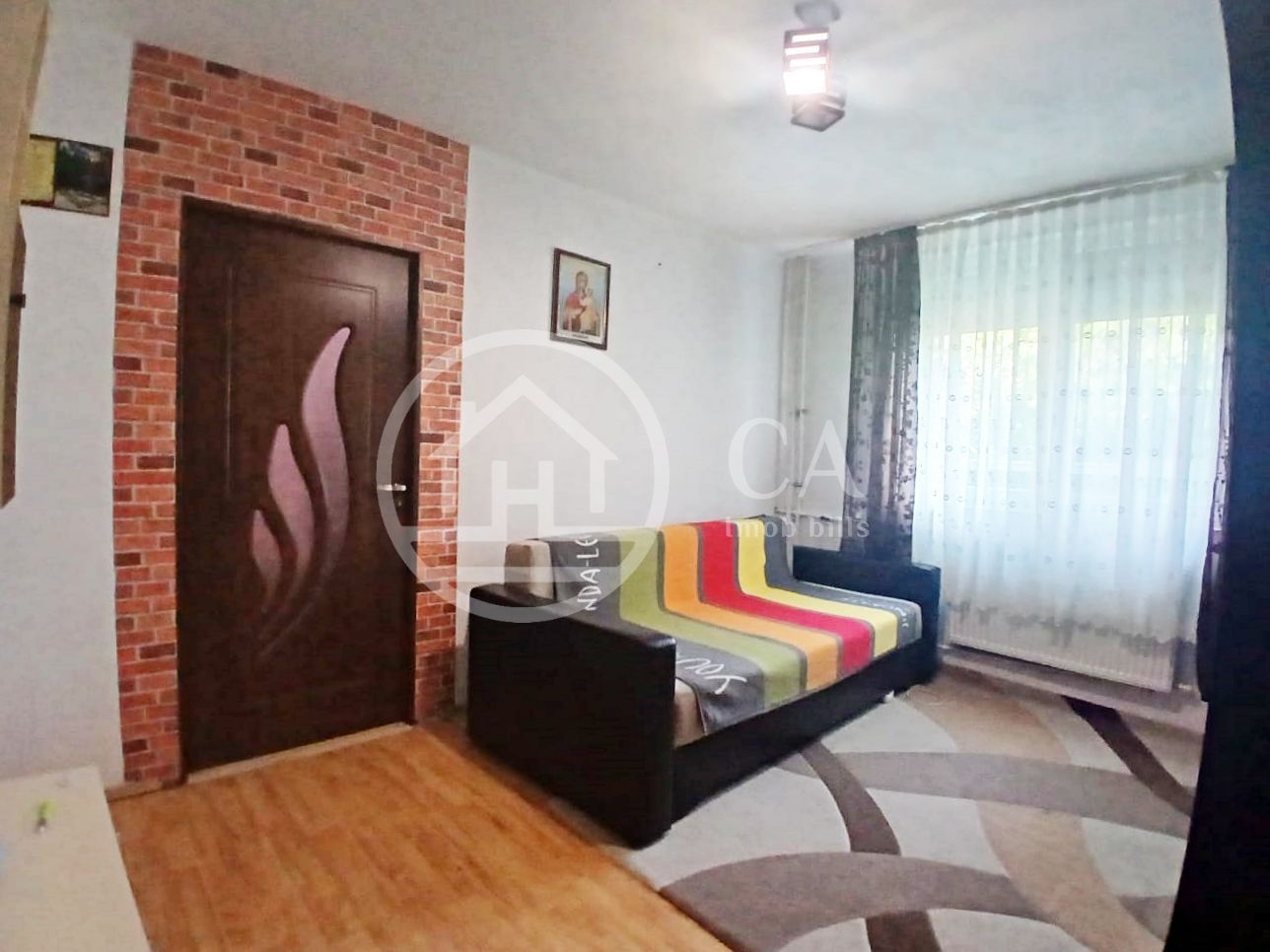 Apartament cu 2 camere de vanzare in zona Rogerius, Oradea - Poză 3