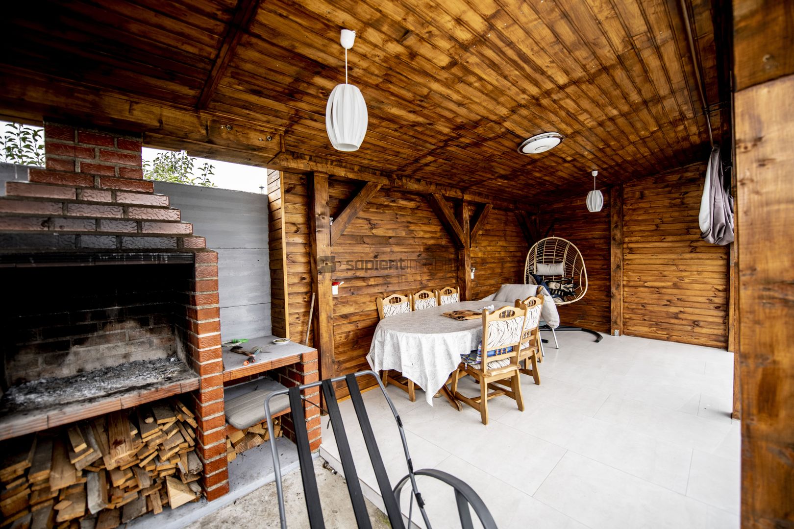 Sapient | Casă renovată situată la intrarea în loc. Nojorid - Poză 14