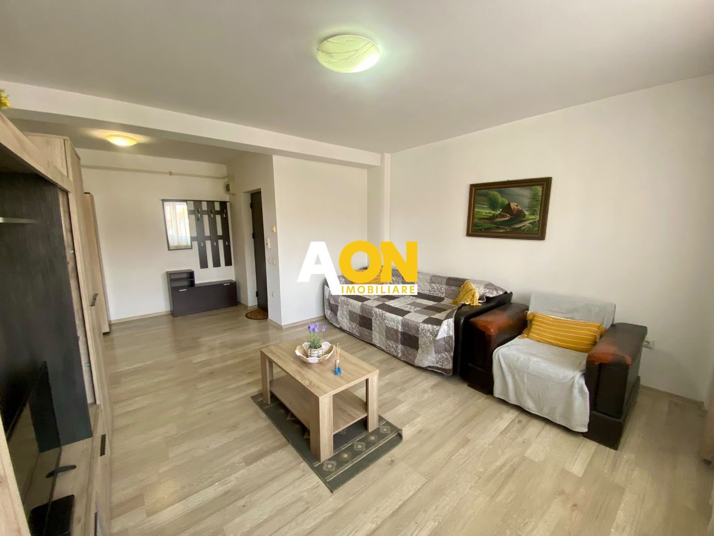 Apartament 2 Camere, Etaj 1, Loc de Parcare - Poză 1