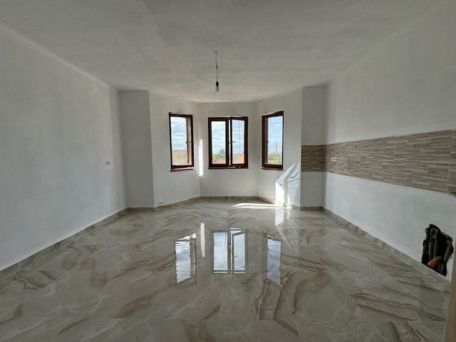 De vanzare casa in Lugoj pe strada Bocsei - Poză 7