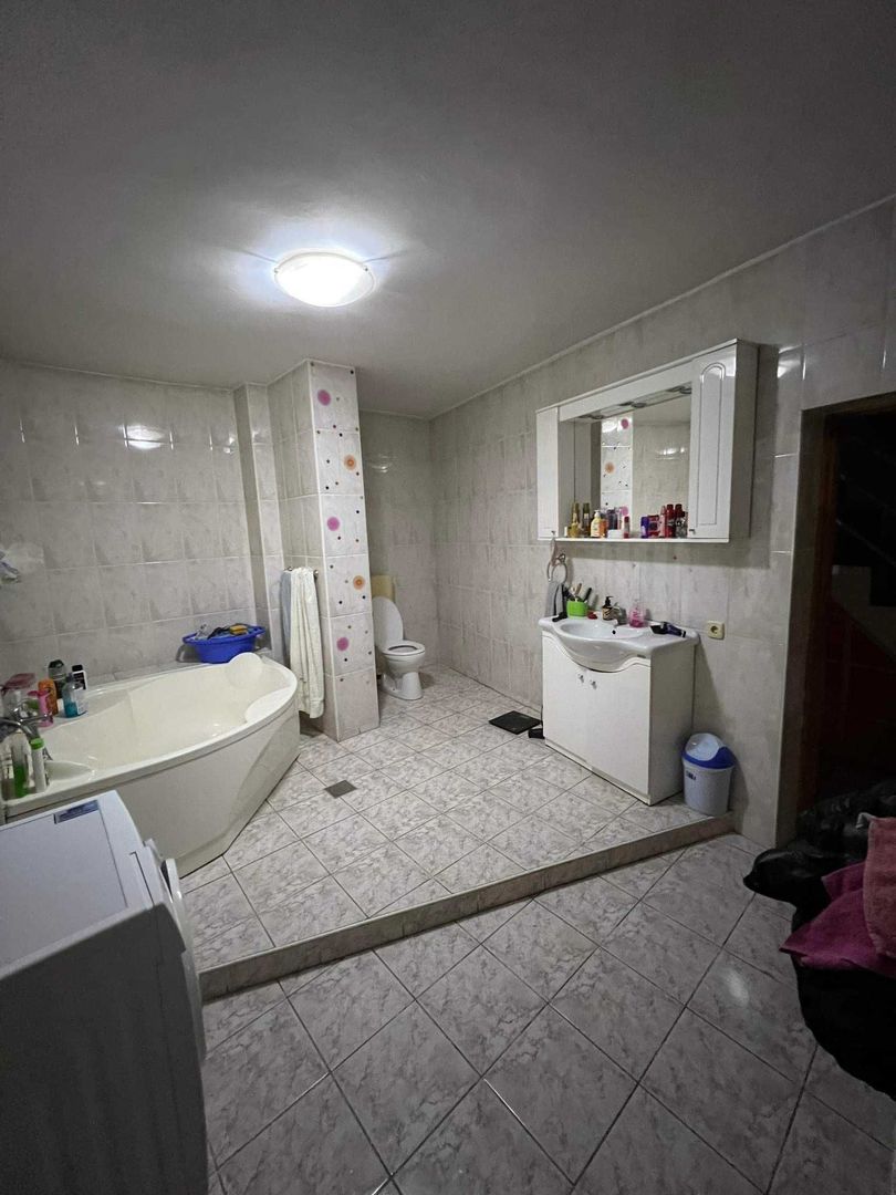 OFERTA Casa Vila Splaiul Unirii P+2+pod si P+1 sau schimb - Poză 8