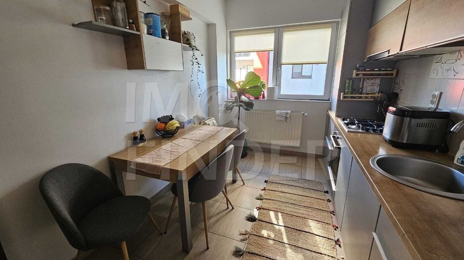 2 camere decomandat, 56 mp plus gradina 44 mp si 13 mp terasa - Poză 3