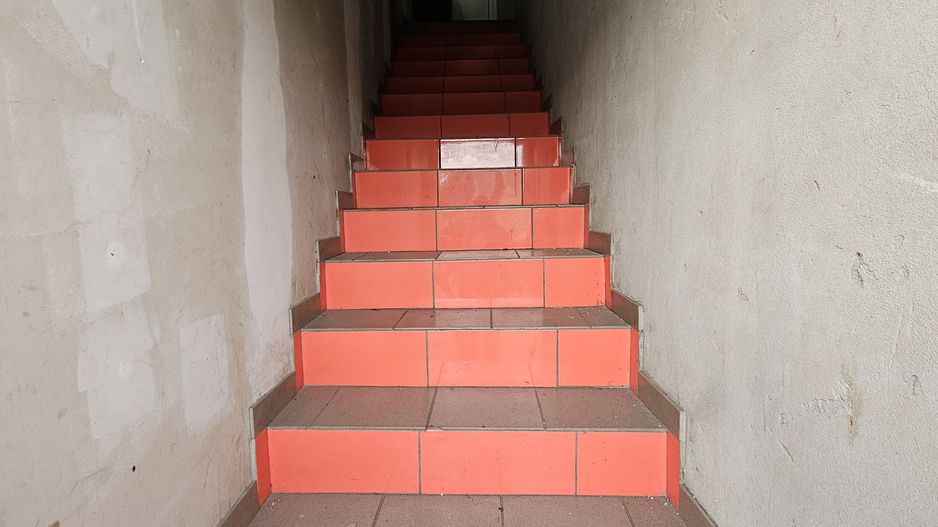 Spatiu comercial/camere cazare - 7 camere 135 mp Baicoi Prahova! - Poză 21