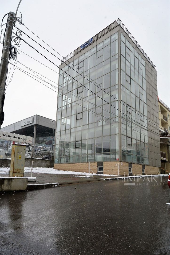 Cladire de birouri cu  spatii vitrate generoase in Zorilor. - Poză 24
