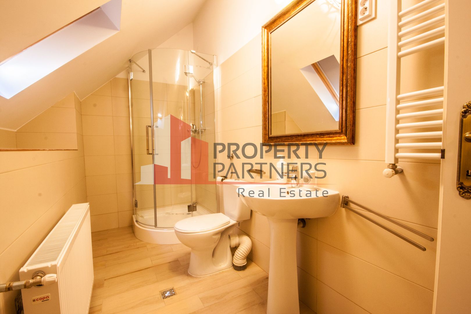 2 apartamente unite in casa in zona centrala, Unirii - Marasesti - Poză 13