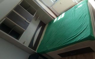 De vanzare apartament 3 camere Apusului - Poză 4