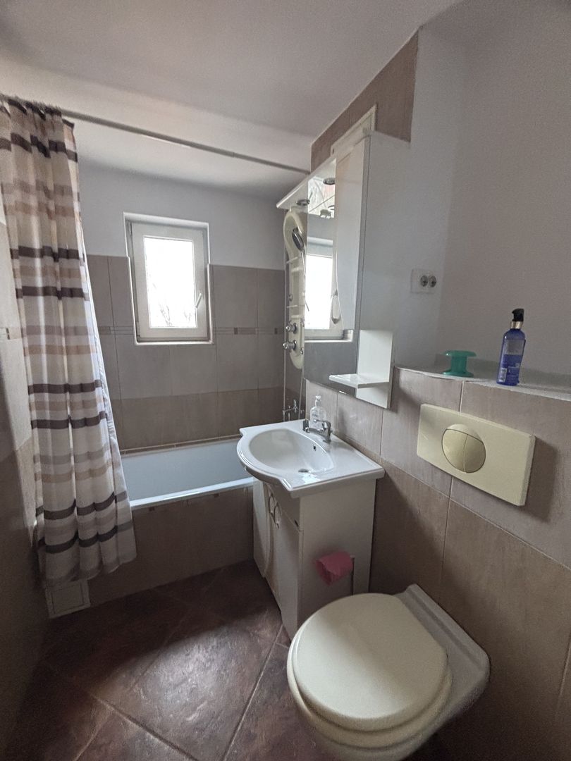 Apartament 3 camere de închiriat zona Aradului - Poză 17
