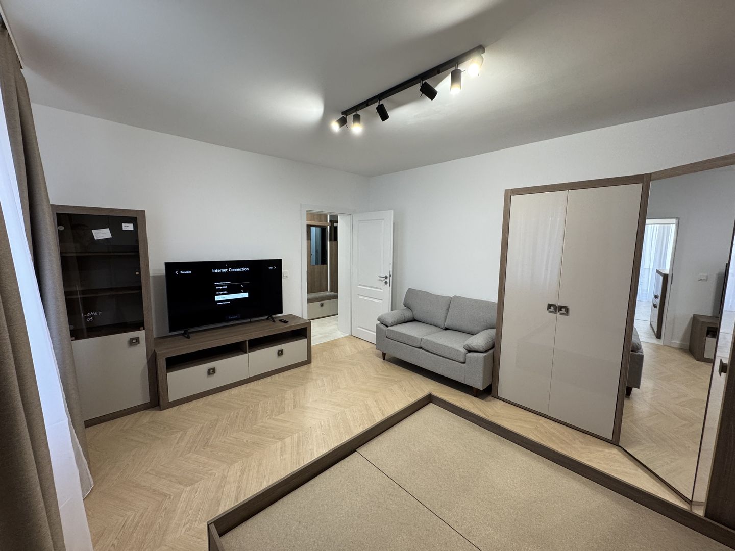 Apartament nr.4 cu 1 camera mobilat si utilat - Poză 3