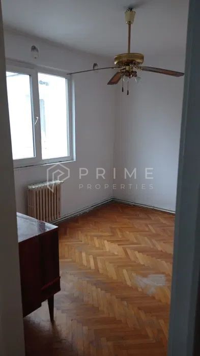 Apartament ideal pentru amenajare, confort 2 sporit – 3 camere, Dâmbu - Poză 3