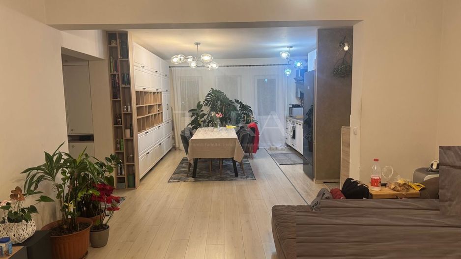 Generos și confortabil.Apartament zona Academia de Muzica. - Poză 1