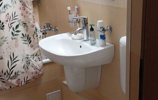 Apartament cu 2 camere în Zorilor lângă Liceul de Informatică. - Poză 6