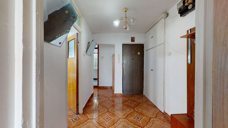 5 min Metrou Crangasi Apartament 3 camere - Poză 11