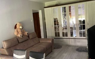 Apartament 2 camere de vanzare , Carpati 1 - Poză 6