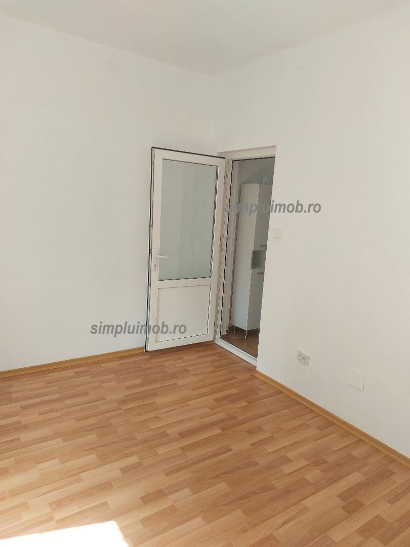 Vând Garsonieră zona Mall  Vitan DUDESTI - Poză 1