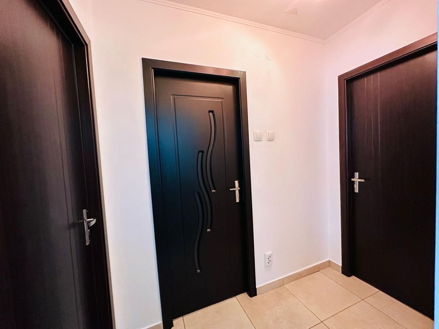 BRASADAS închiriază ap 3 cam etaj 3/8 zona OBOR 1min Metrou. - Poză 10