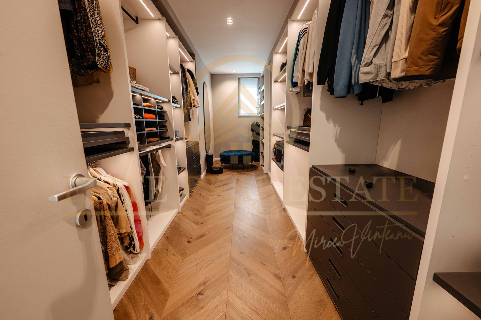 PENTHOUSE UNIC in mijlocul orasului Constanta - Poză 29