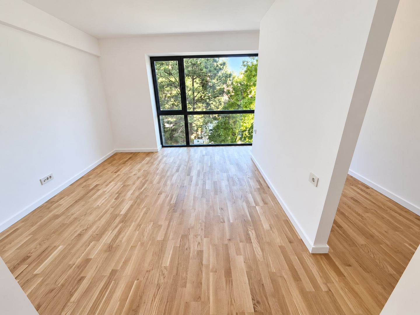 IANCU NICOLAE (Residence 5 Forest)- 3 camere, 3 bai, 2 parcari, LIBER! - Poză 16